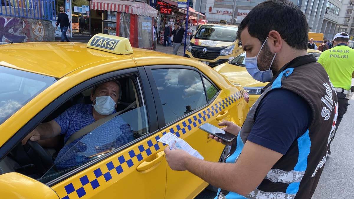 Kadıköy'de taksicilere denetim