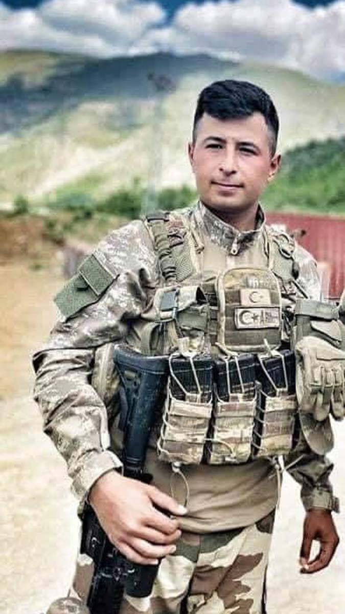 Pençe-Şimşek bölgesinde 1 askerimiz şehit oldu