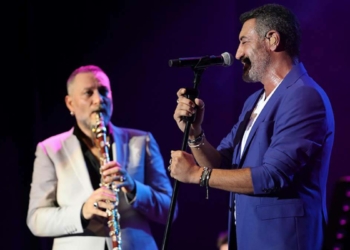 Kuruçeşme Açıkhava Konserleri önceki akşam arabesk müziğin güçlü yorumcusu Hakan Altun ve Hüsnü Şenlendirici’yi ağırladı.