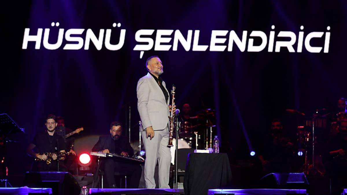 Hakan Altun ve Hüsnü Şenlendirici Kuruçeşme'de