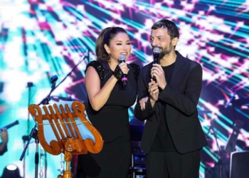 Aşkın Nur Yengi ve Mehmet Erdem büyüledi