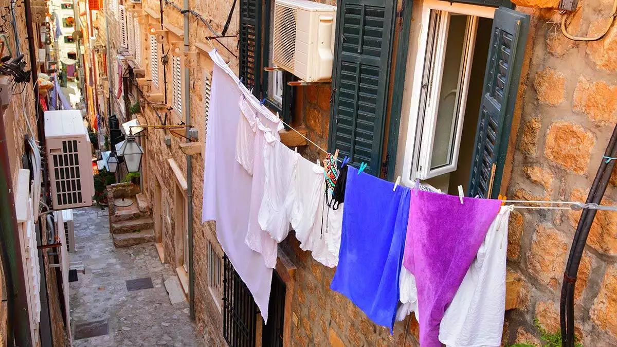 Portekizlilerin çamaşır asma sanatı