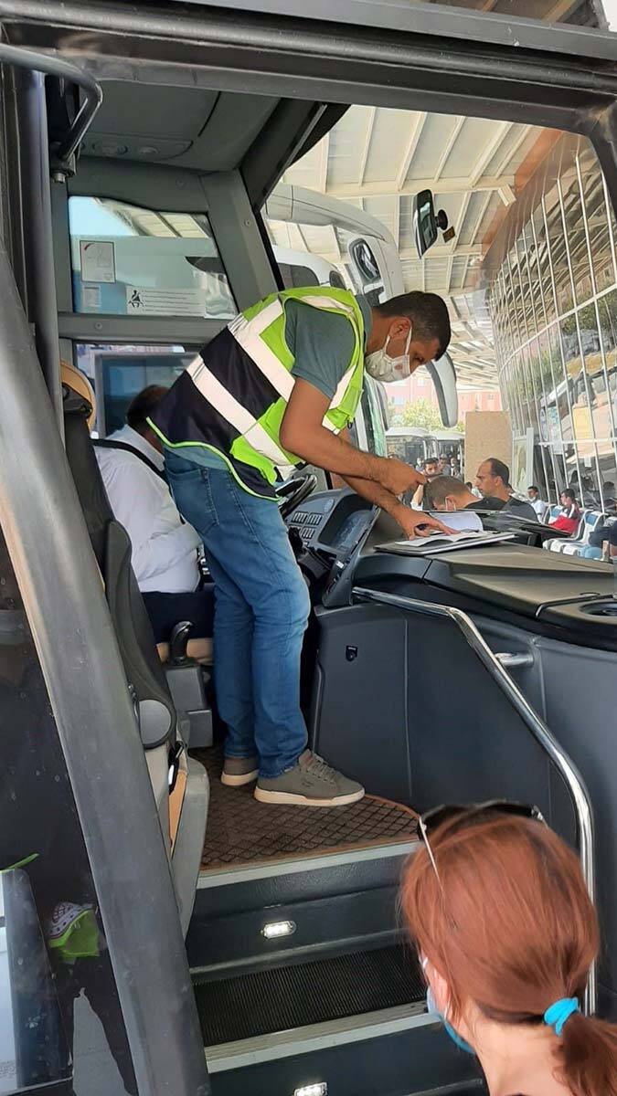 Fahiş fiyattan bilet satan firmalar denetlendi