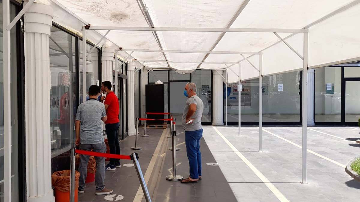 PCR testi zorunlu oldu, aşısızlar hastanelerde
