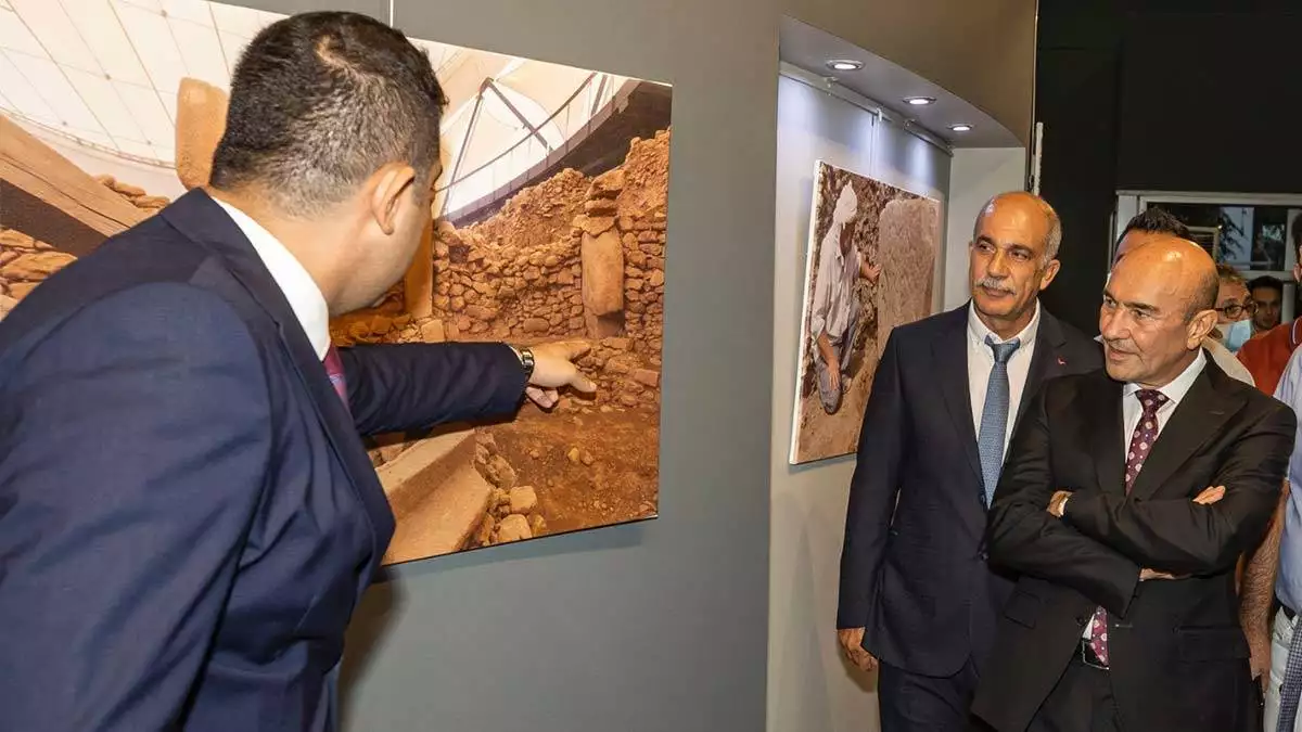Başkan soyer göbeklitepe fotoğraf sergisi açılışına katıldı
