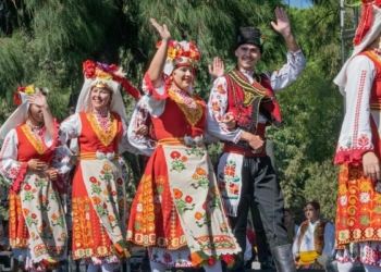 Balkan Halk Dansları rüzgârı devam ediyor