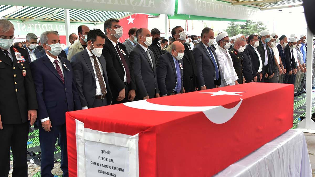 Şehit Ömer Faruk Erdem son yolculuğuna uğurlandı