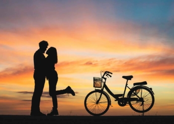 Aşk nedir? Ey aşk sen ne güzelsin