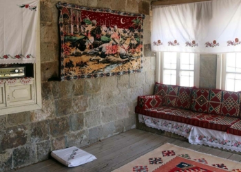 Tarihi 'Bitlis Evi', kadın eliyle hayat buldu