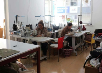 Tuğçe, KOSGEB desteği ile atölyesini büyüttü