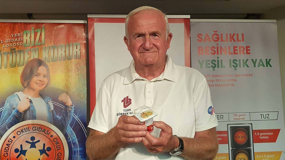 Türk Böbrek Vakfı'ndan okul kantini uyarısı