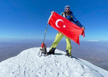Türkiye'nin çatısı eriyor
