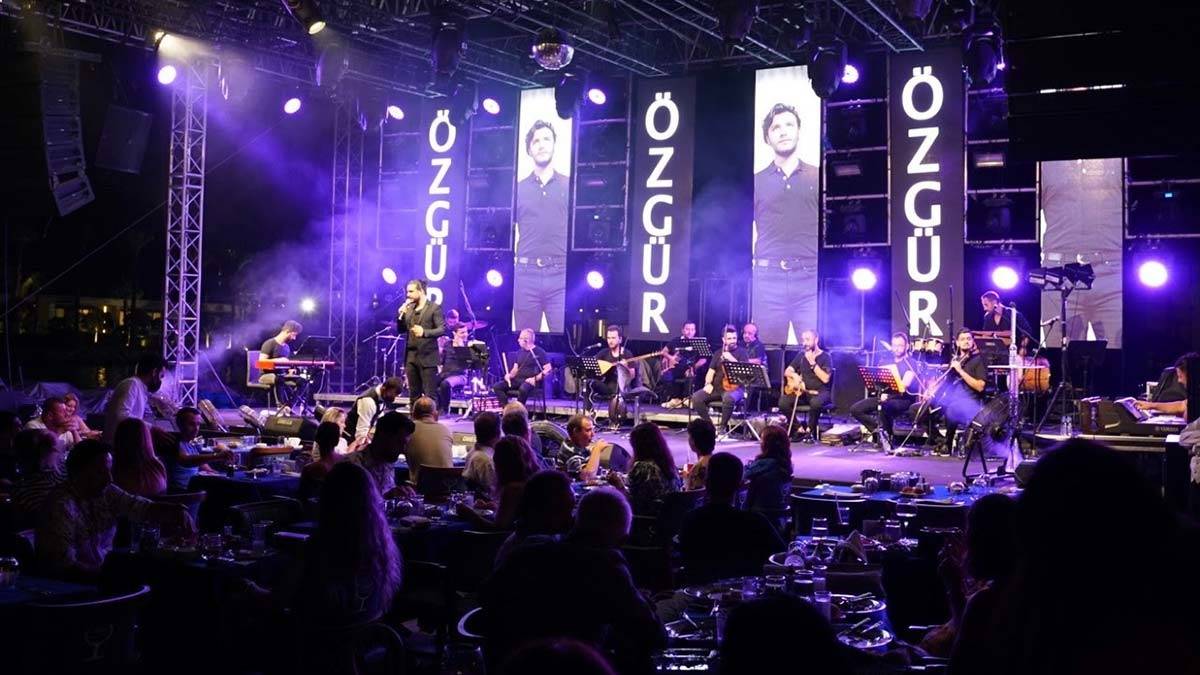 Özgür Can Çoban konserden konsere koşuyor
