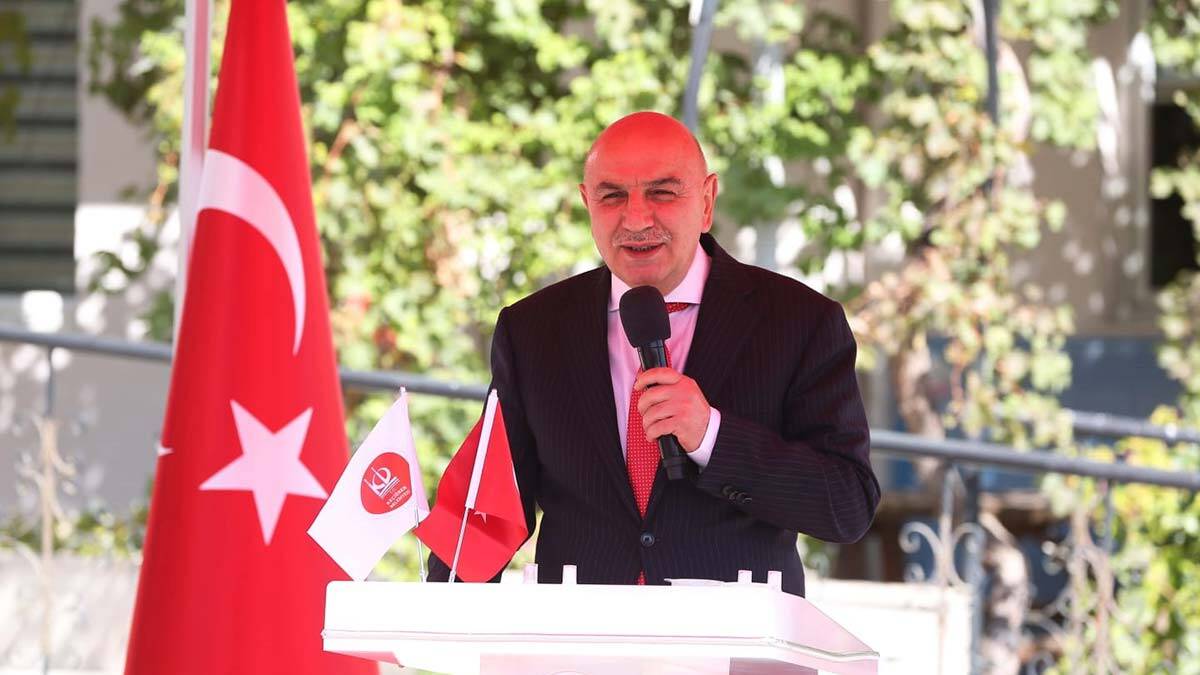 Başkan Altınok 1 Ekim Yaşlılar Günü'nü kutladı