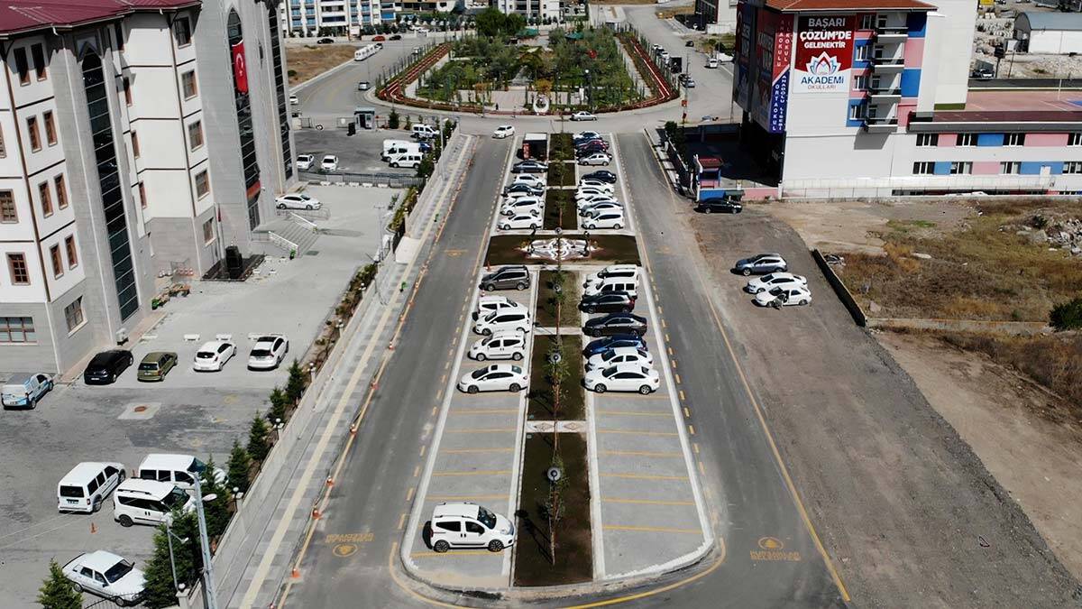 Pursaklar Kaymakamlık binası çevresi modernleşti