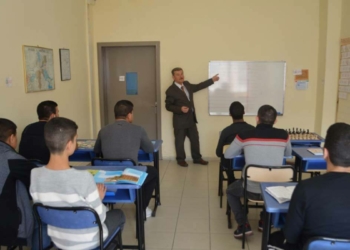 10 bin 929 tutuklu ve hükümlü, okuma yazma öğrendi