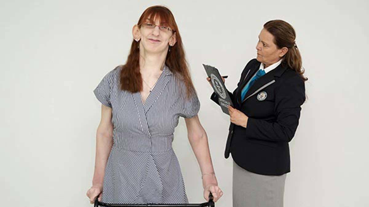 2 metre 15 cm uzunluğundaki Rümeysa Guinness'e girdi