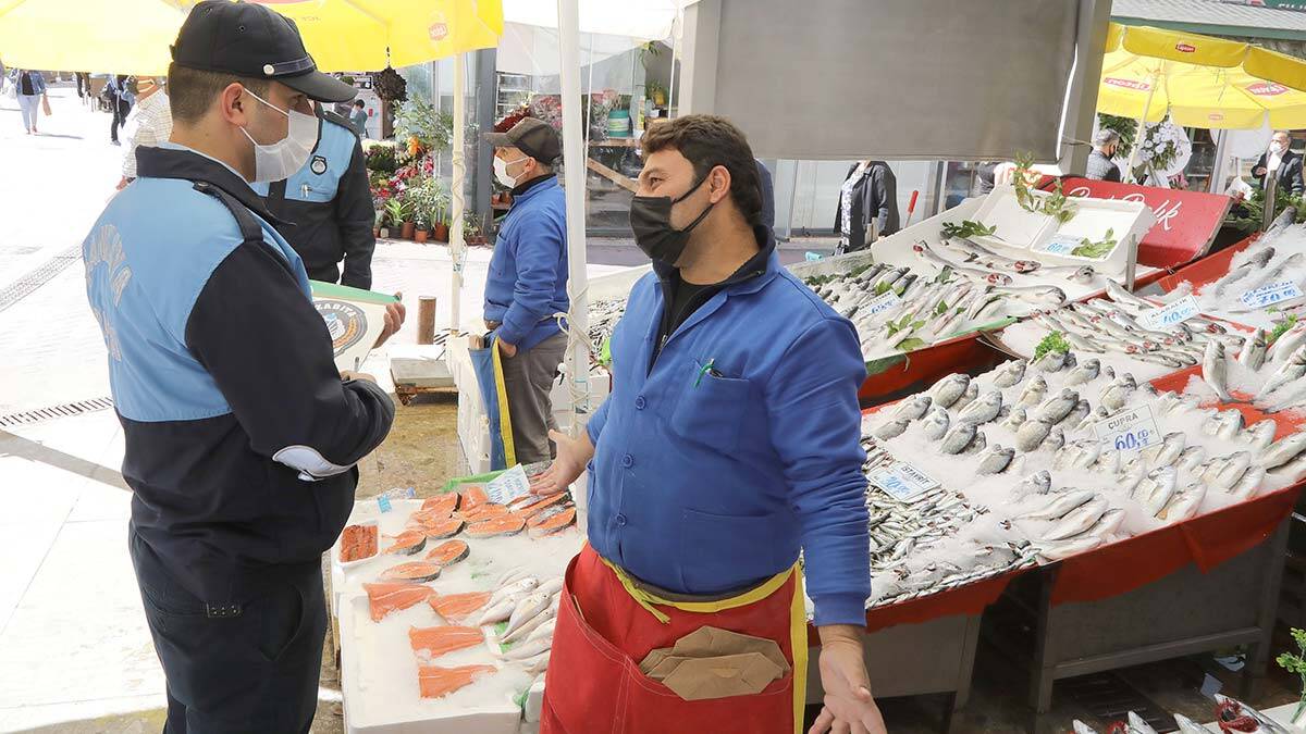 Çankaya Belediyesi Zabıtası esnafın yanında