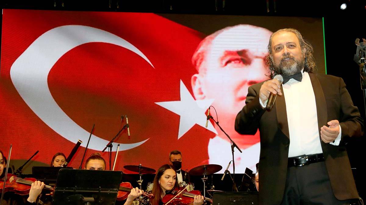 Başkente söyleşi ve senfonik konserli kutlama