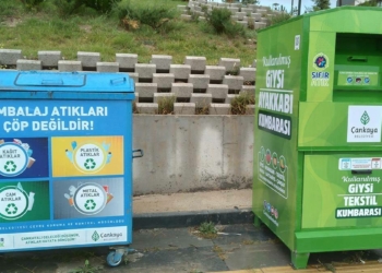 Çankaya'ya 400 adet giysi ve ayakkabı kumbarası