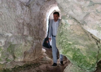 2400 yıllık su mağarası turizme açıldı