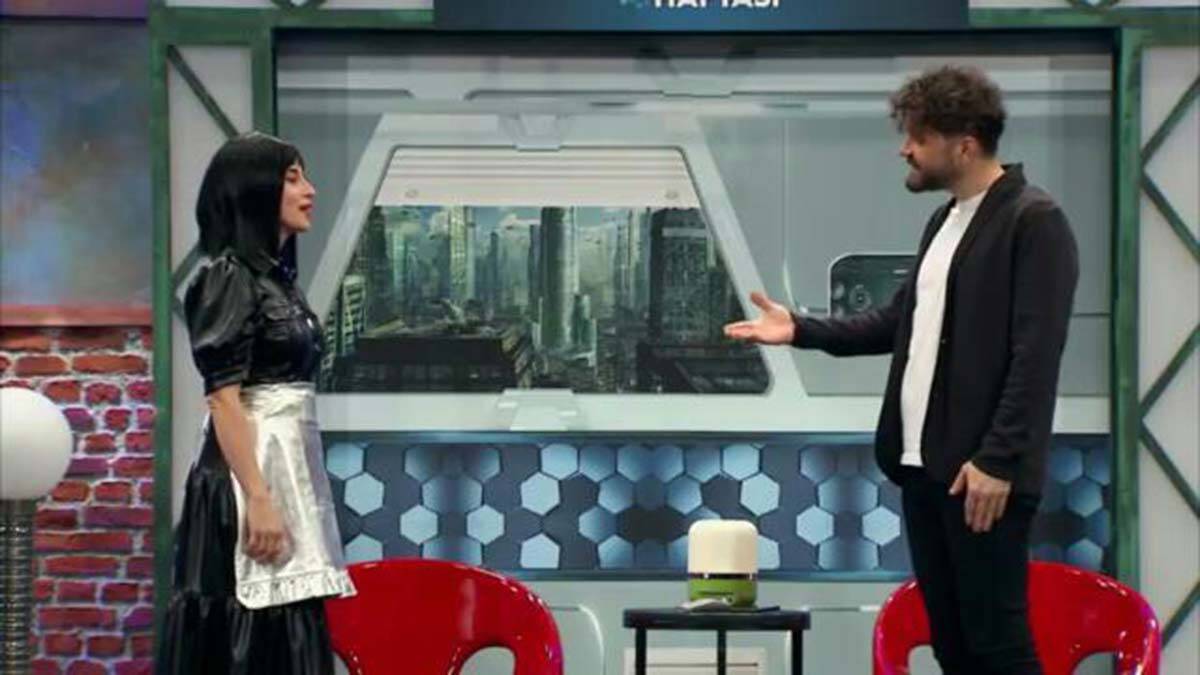 BKM Mutfak - Çok Güzel Hareketler Bunlar'ın efsane kadrosu; yeni yılda, yeni bir komedi filmiyle beyaz perdede buluşacak.