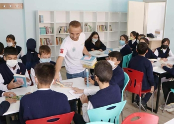 35 kütüphane kuran Türkçe öğretmeni destek bekliyor