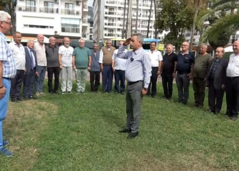 40 yıllık askerlik arkadaşları sabah içtiması yaptı