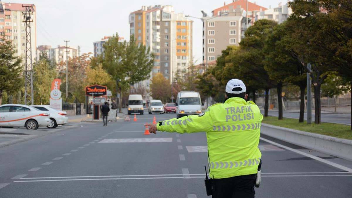 548 okul servis aracı trafikten men edildi