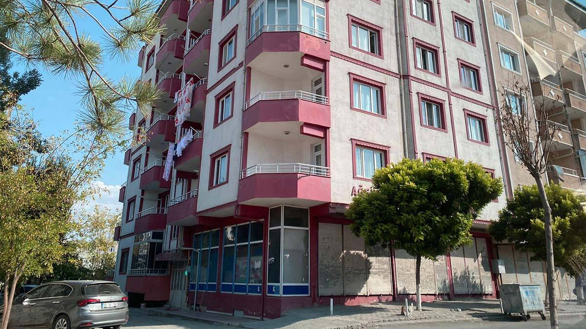 Iğdır'da yazılı not bırakıp, 5'inci kattan atlayarak yaşamına son veren Aleyna'nın ölüm raporu tamamlandı