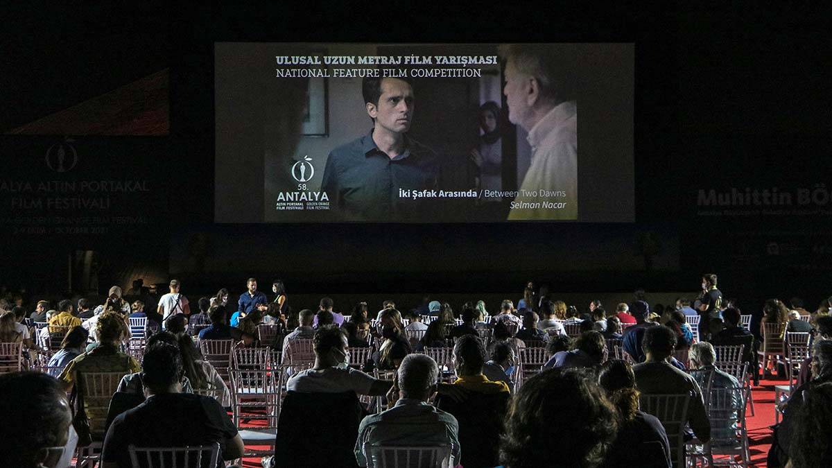 Altın Portakal'da ilklerin heyecanı