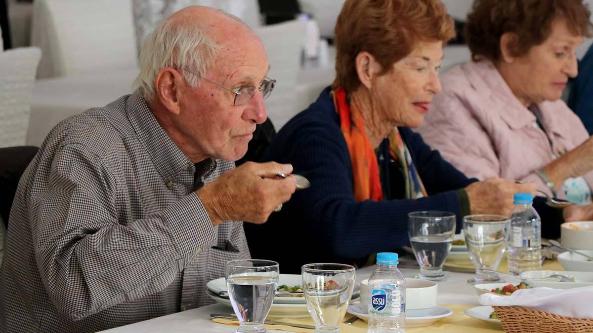 "Burada hem yemekleri tadıyoruz, aynı zamanda da tarihi ve kültürel yerleri görmüş oluyoruz "