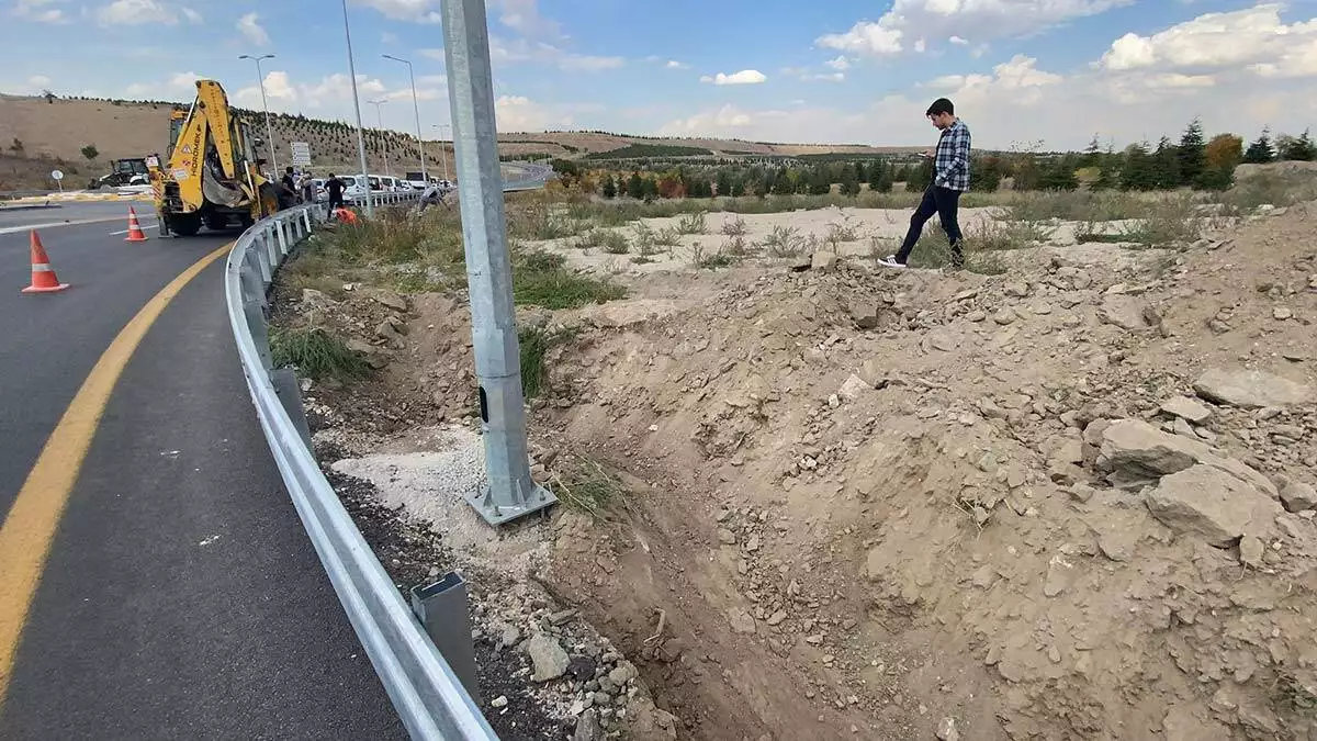 Ankarada yol calismasinda insan kemikleri bulundu - yerel haberler - haberton
