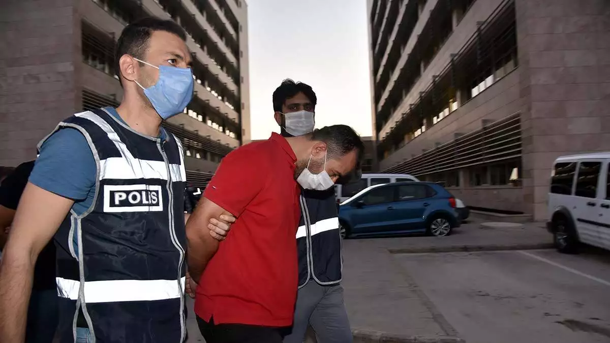 Antalyada suc orgutu kartal grubuna operasyon 2 - yerel haberler - haberton