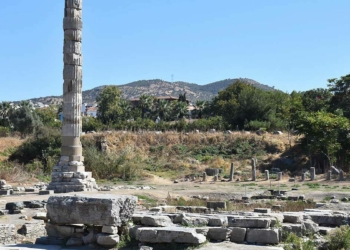 Artemis Tapınağı'nda çevre düzenlemesi yapıldı