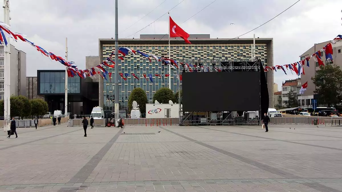 Atatürk kültür merkezi bugün cumhurbaşkanı recep tayyip erdoğan'ın katılacağı tören ile hizmete açılacak.