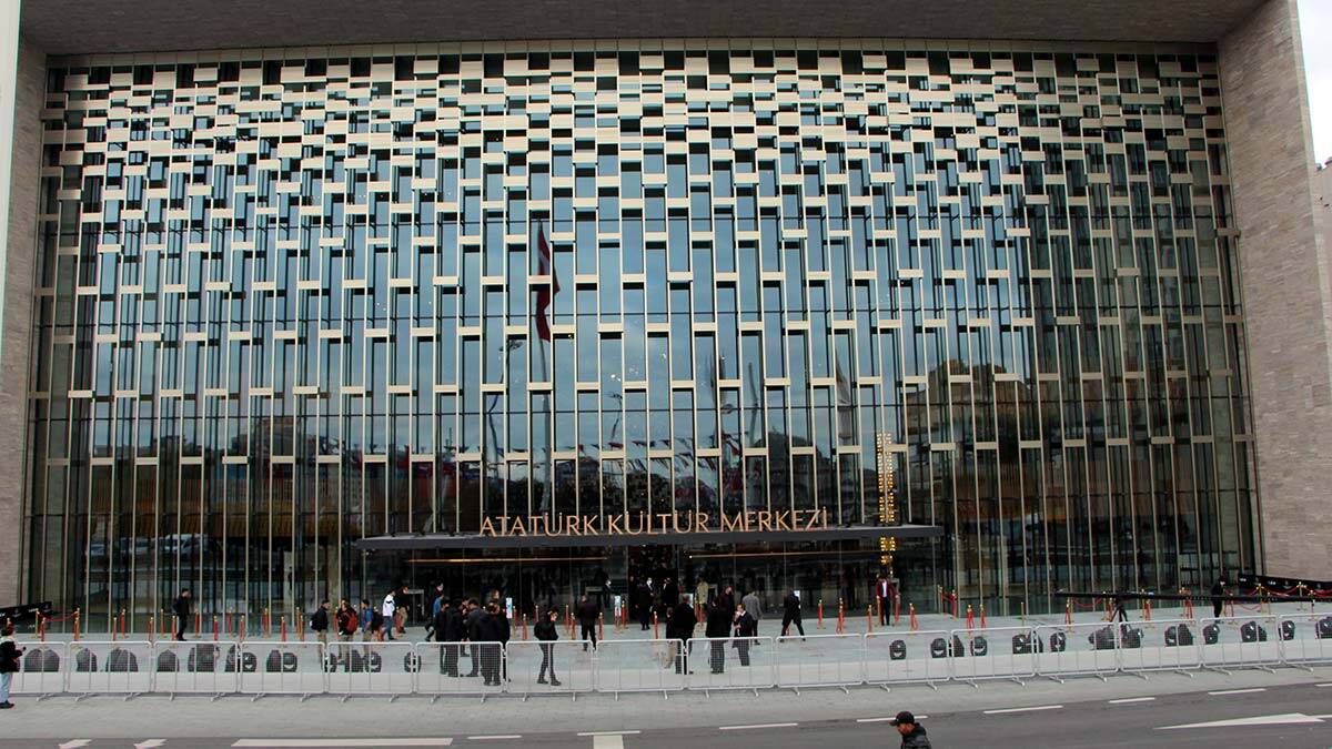 Açılışı takip edecek olan yerli ve yabancı basın mensupları için özel alan oluşturuldu.