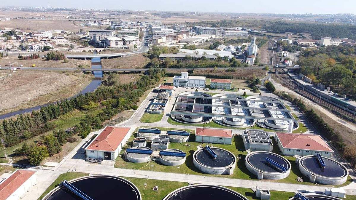 "Marmara Denizi'ne 400'den 250'ye düşürülmüş olmasına rağmen şu anda biz 100'ün altında kirlilik vererek çok iyi bir arıtma tesisi işletiyoruz "