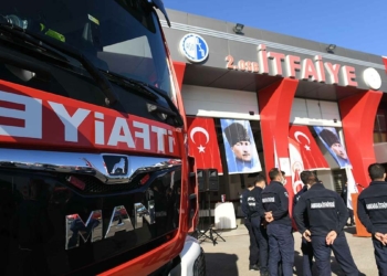 Ankara İtfaiyesi'ne köpük kulesi aracı