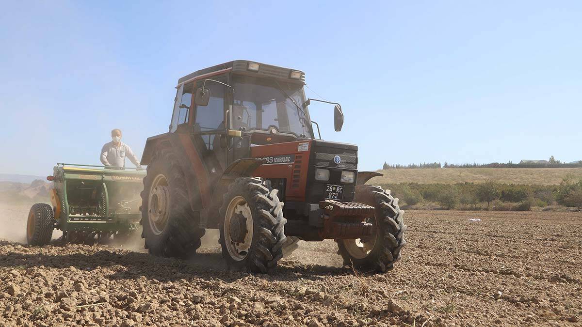 Gelecek yılın mahsulleri ekilmeye başladı