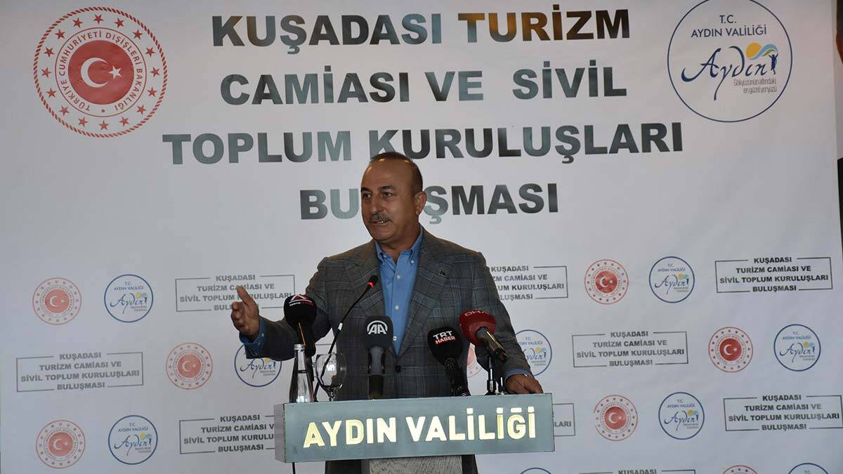 İnsanı temel olarak almayan siyaset başarılı olamaz