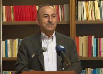 Bakan Çavuşoğlu'ndan ilkeli ve insani diplomasi mesajı