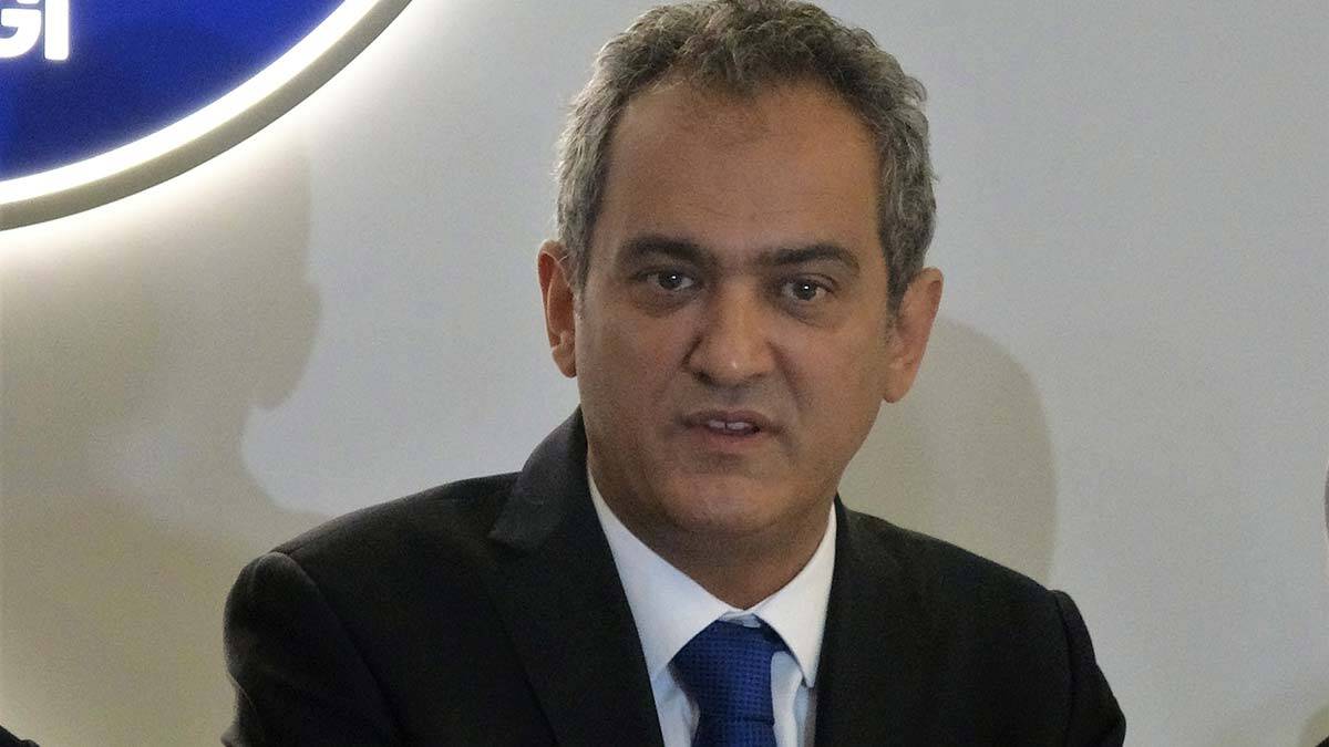 Bakan Özer aşılanmış öğretmen oranını açıkladı