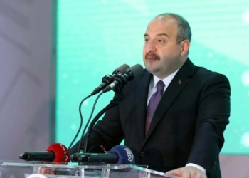 Bakan Varank'tan çelik sektörüne yatırım çağrısı