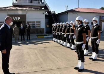 Bakanı Soylu, Siirt'te güvenlik toplantısına katıldı