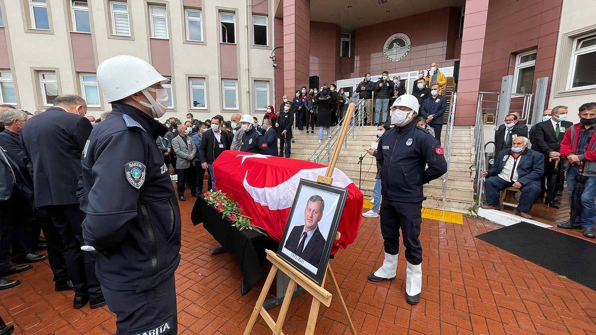 Belediye Başkan Yardımcısı için tören düzenlendi