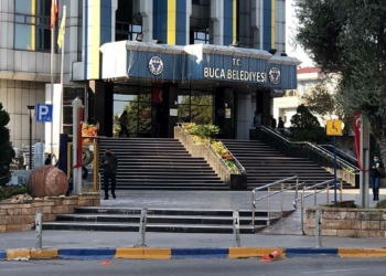 Belediyede yolsuzluk operasyonunda 4 tutuklama