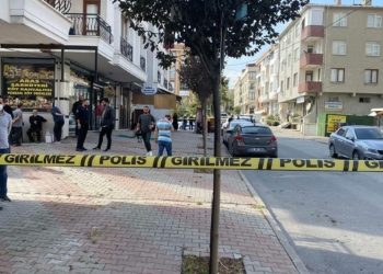 Beylikdüzü'nde kadın cinayeti: Öldürüp başında bekledi