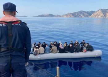 Bodrum açıklarında 25 kaçak göçmen kurtarıldı