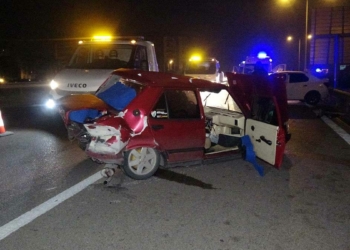 Bursa'da otomobile arkadan çarptı: 1 ölü